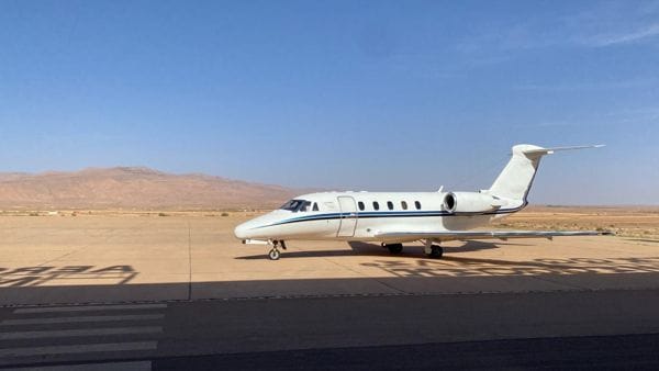 A Hawker 800XP parked.