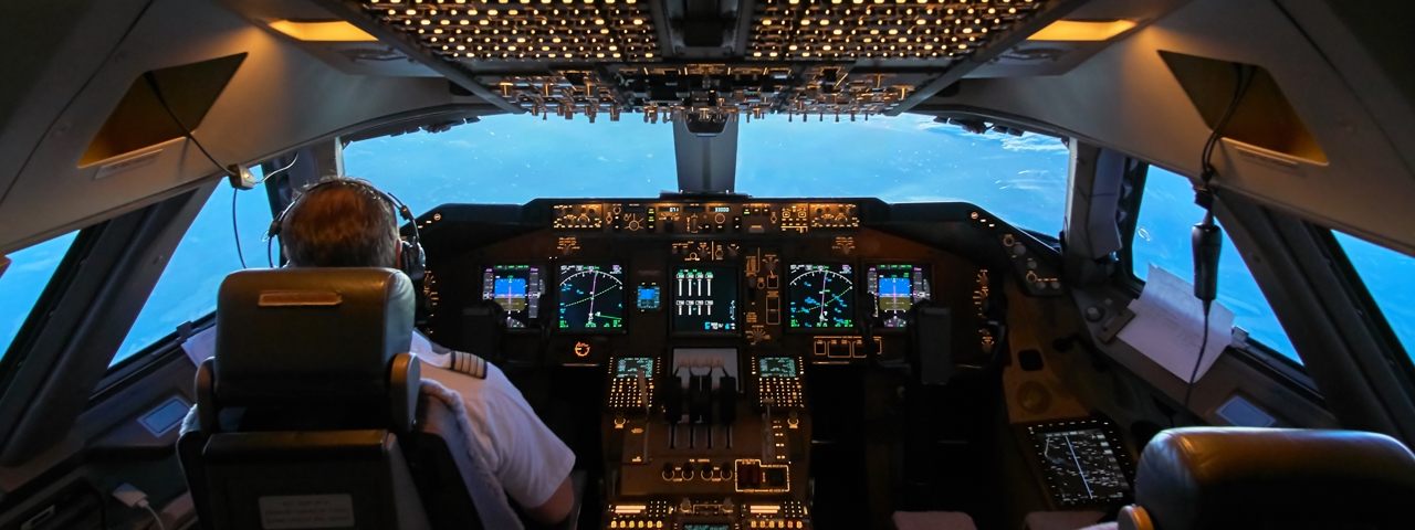 The cockpit of a Boeing 747.