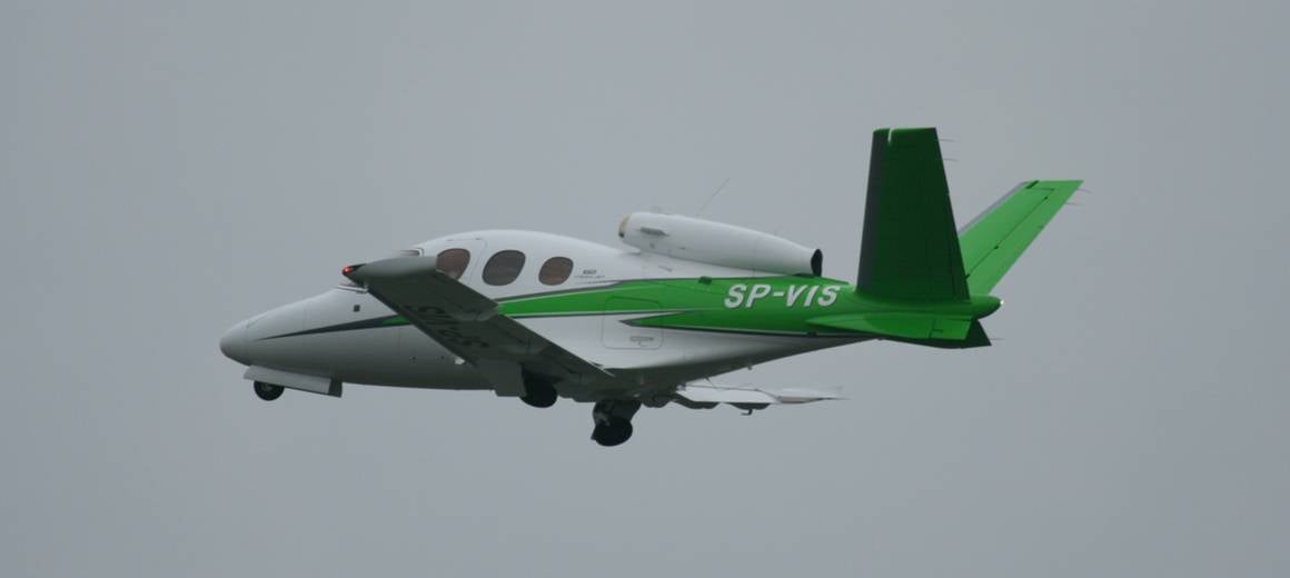 The Cirrus Vision Jet landing