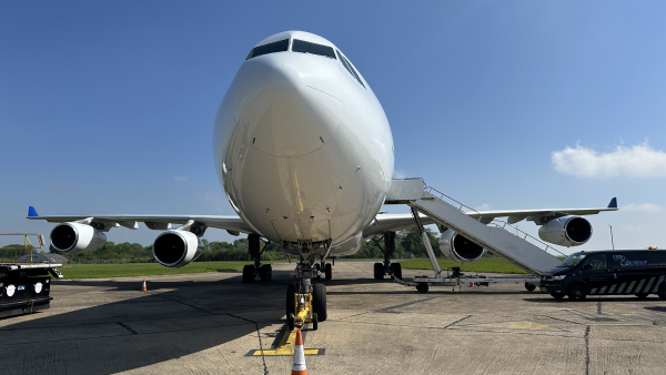 AIRBUS A340-200/300/500/600