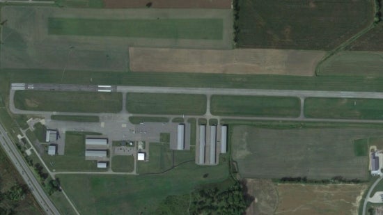 class=responsive-img-banner__desktop