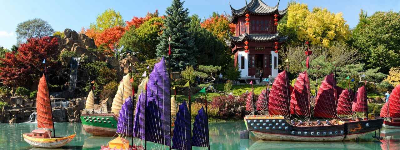 The Chinese garden at the Montreal Botanical Garden in the fall.