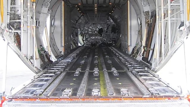 Lockheed  L-100-30 Hercules Interior