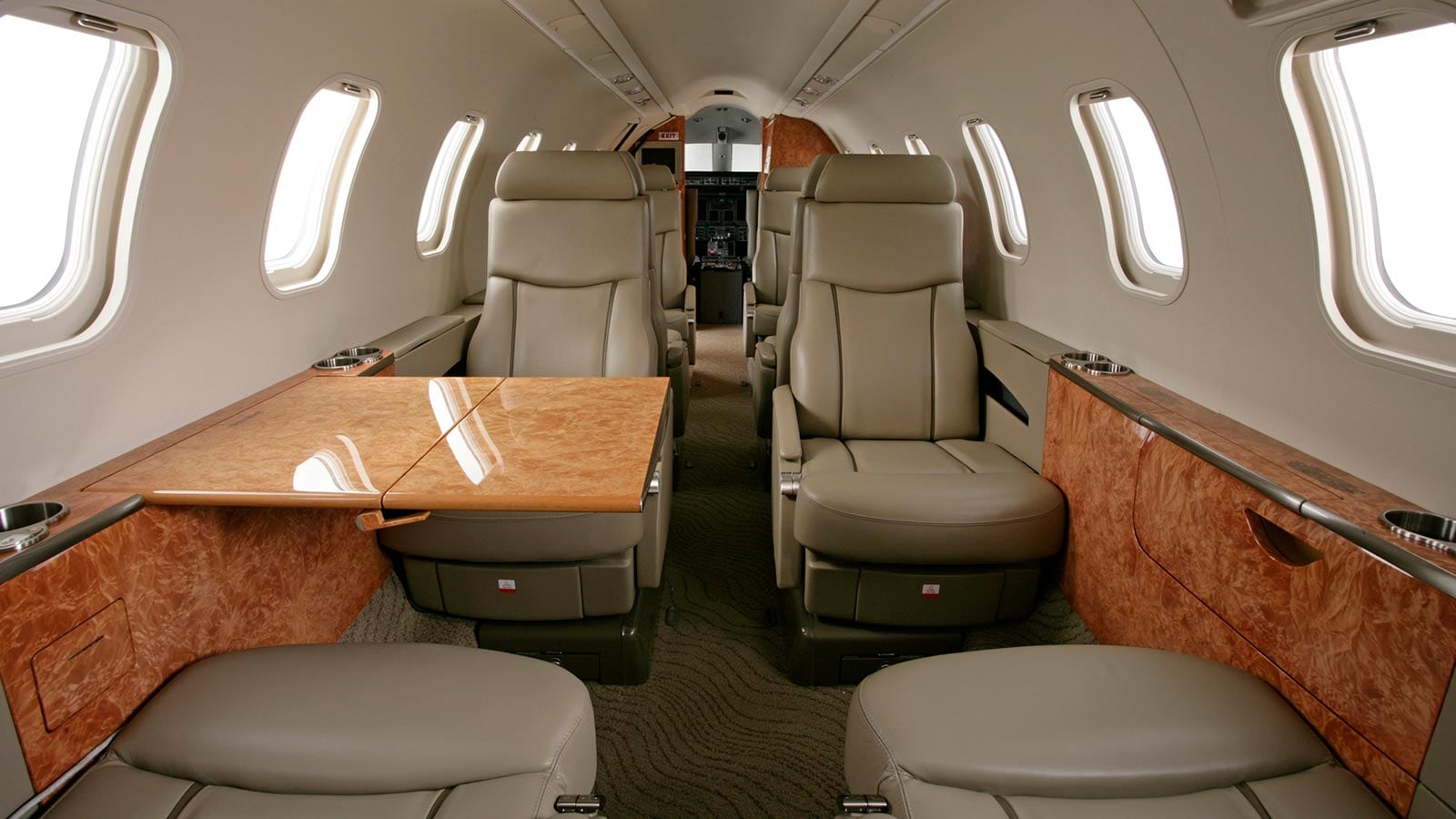 Bombardier Learjet 45 45XR Interior