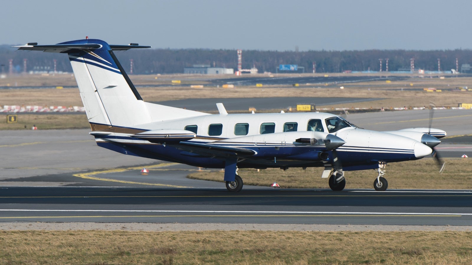 PIPER PA-42 CHEYENNE (400LS)
