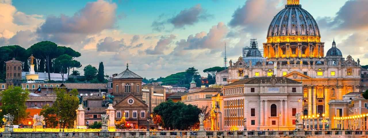 St. Peter's Basilica and Ponte Vittorio Emanuele II bridge in Vatican City, Rome, Italy.